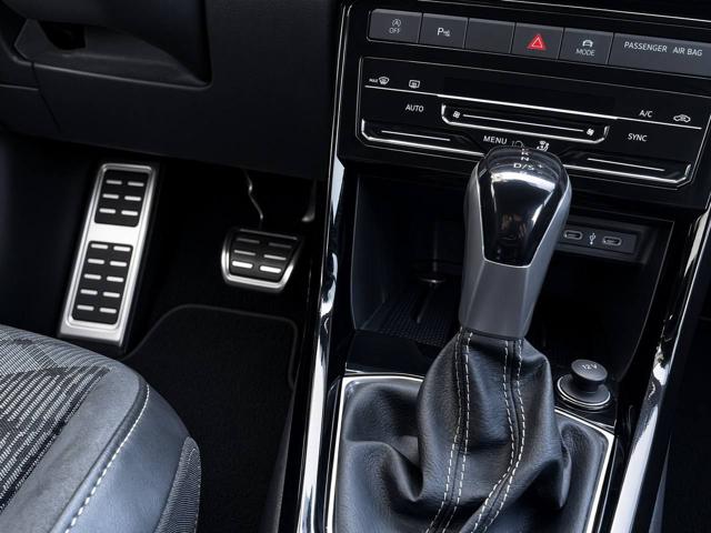 VOLKSWAGEN T-Cross usata, con Touch screen