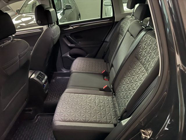 VOLKSWAGEN Tiguan usata, con Boardcomputer