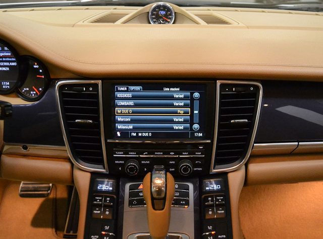 PORSCHE Panamera usata, con Cerchi in lega
