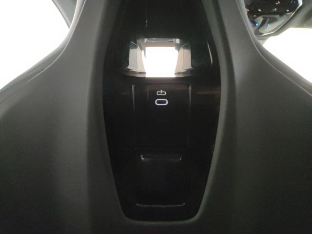 BMW iX usata, con MP3