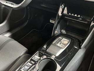 PEUGEOT 2008 usata, con Luci diurne LED