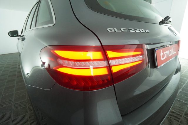 MERCEDES-BENZ GLC 220 usata 14
