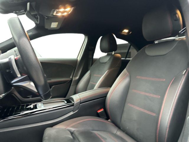 MERCEDES-BENZ A 200 usata, con Cronologia tagliandi