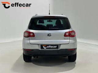 VOLKSWAGEN Tiguan usata, con Autoradio
