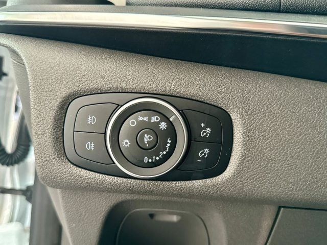 FORD Tourneo Custom usata, con Bluetooth