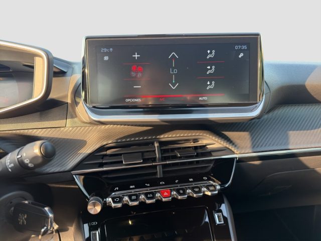 PEUGEOT 2008 usata 16