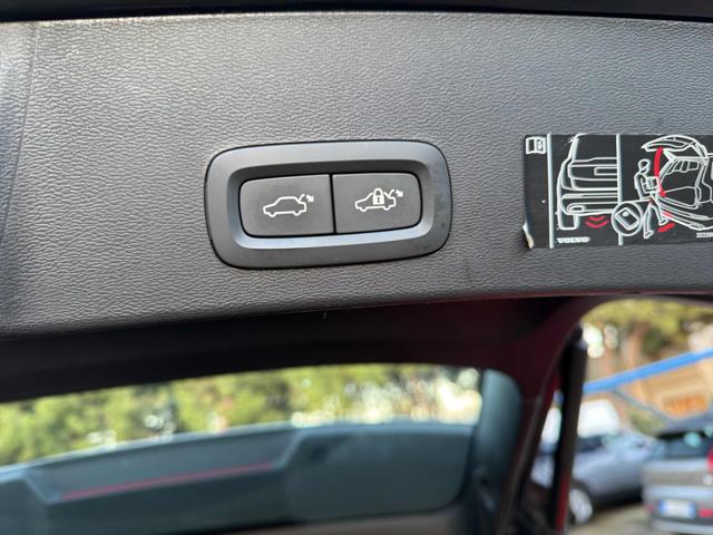 VOLVO XC40 usata, con Filtro antiparticolato