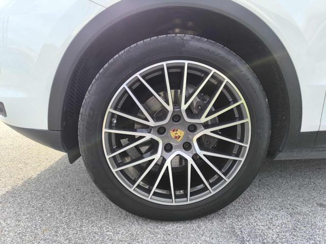 PORSCHE Cayenne usata, con Sistema di navigazione