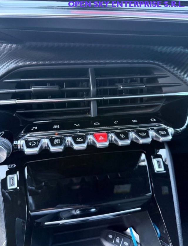 PEUGEOT 208 usata, con Interni in pelle