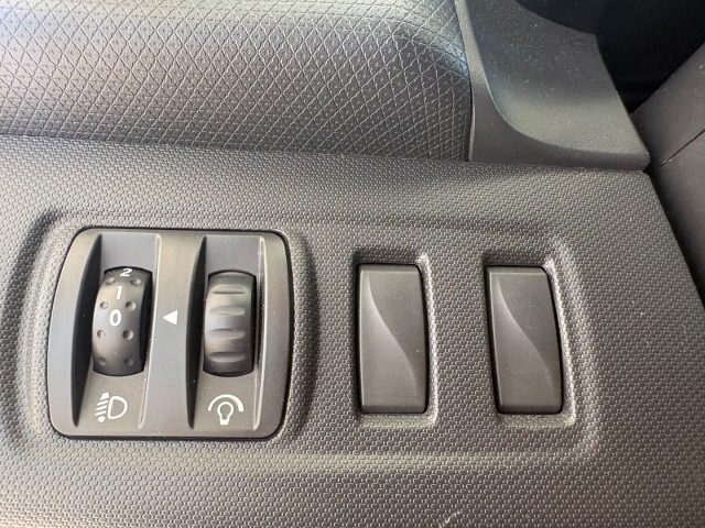 RENAULT Clio usata, con Chiusura centralizzata telecomandata