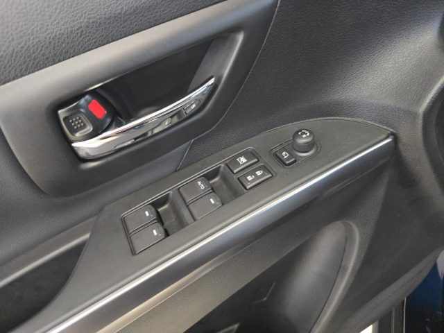 SUZUKI S-Cross usata, con Luci diurne LED