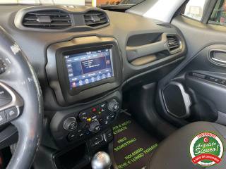 JEEP Renegade usata, con USB