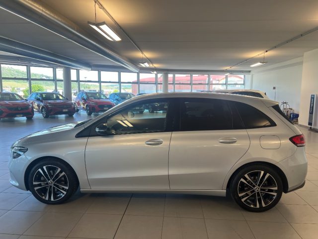 MERCEDES-BENZ B 200 usata, con Cerchi in lega