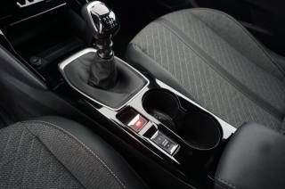 PEUGEOT 2008 usata, con Cruise Control