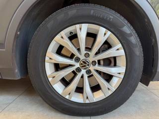 VOLKSWAGEN Tiguan usata, con Boardcomputer
