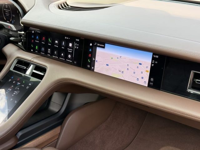 PORSCHE Taycan usata, con Sistema di navigazione