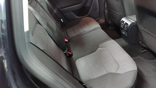 VOLKSWAGEN Passat usata, con Chiusura centralizzata