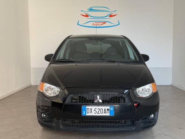 MITSUBISHI Colt usata 0