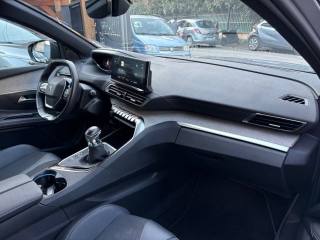 PEUGEOT 3008 usata, con Cerchi in lega