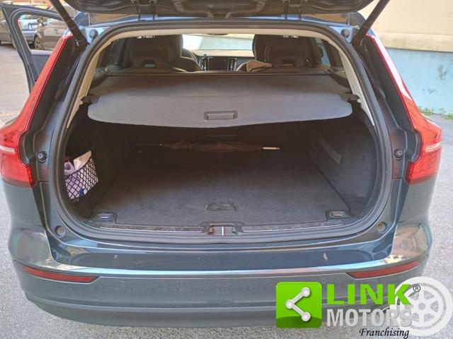 VOLVO V60 usata, con Climatizzatore automatico, 3 zone