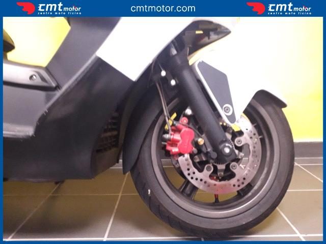 KYMCO Xciting 300 usata 7