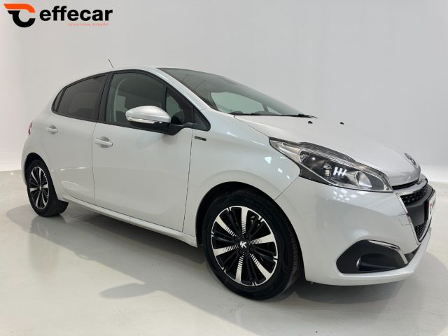 PEUGEOT 208 usata, con Airbag laterali