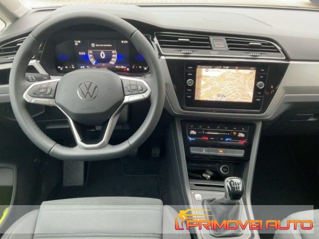 VOLKSWAGEN Touran usata, con ABS