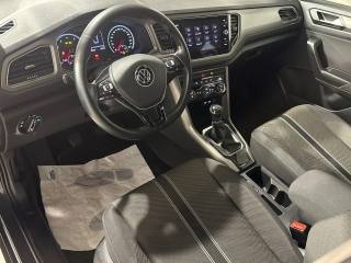 VOLKSWAGEN T-Roc usata, con Autoradio