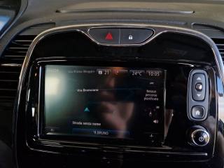 RENAULT Captur usata, con Sistema di navigazione