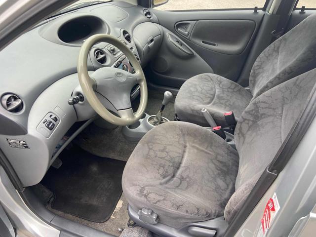 TOYOTA Yaris usata, con Climatizzatore