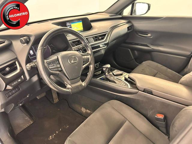 LEXUS UX 250h usata, con Climatizzatore