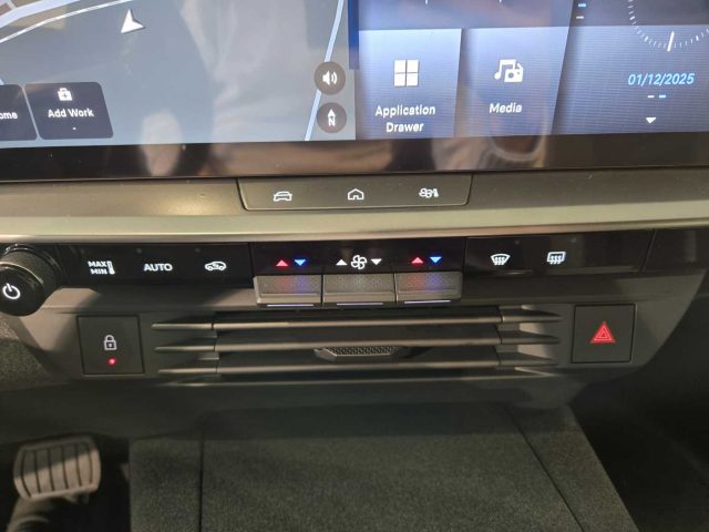 OPEL Grandland usata, con Telecamera per parcheggio assistito