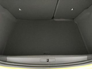 PEUGEOT 208 usata, con Touch screen