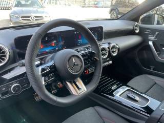 MERCEDES-BENZ A 35 AMG usata, con Volante in pelle