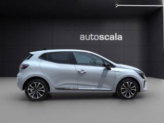 RENAULT Clio usata, con Boardcomputer