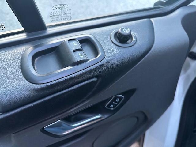 FORD Transit Custom usata, con USB