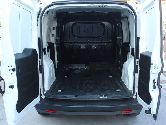 FIAT Doblo usata, con Pneumatici estivi