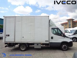 IVECO Daily usata, con Autoradio