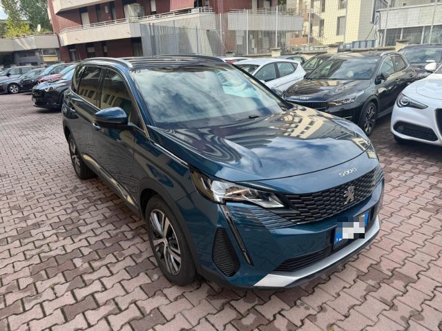 PEUGEOT 5008 usata, con Airbag laterali