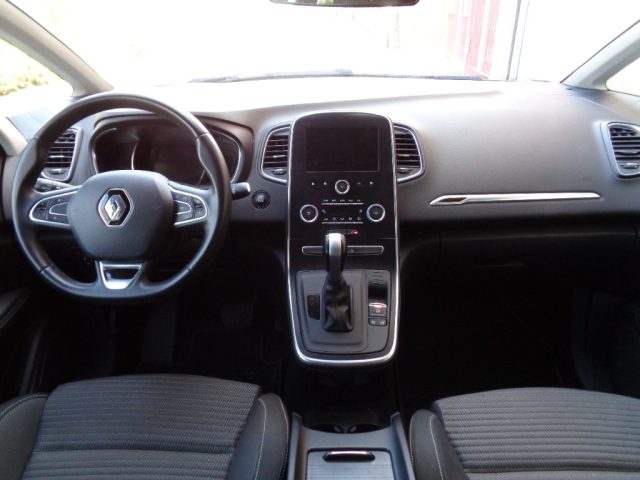 RENAULT Grand Scenic usata, con Boardcomputer