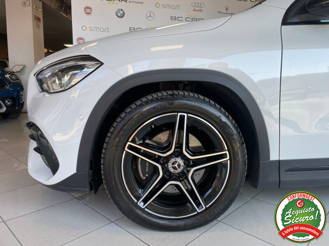 MERCEDES-BENZ GLA 200 usata, con Volante in pelle