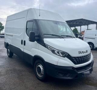 IVECO  usata 9