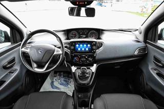 LANCIA Ypsilon usata, con Fendinebbia