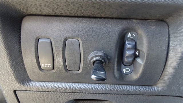 RENAULT Kangoo Z.E. usata 46