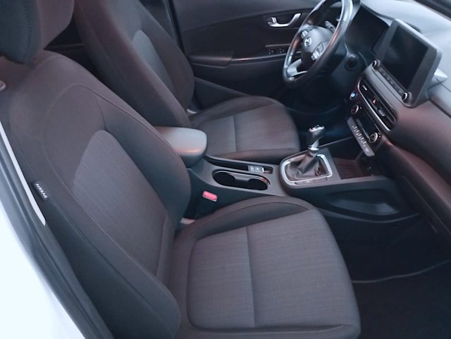 HYUNDAI Kona usata, con Bracciolo