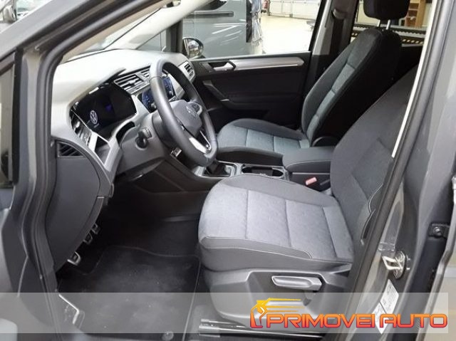 VOLKSWAGEN Touran usata, con ABS
