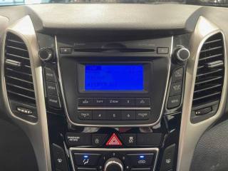 HYUNDAI i30 usata, con Airbag testa