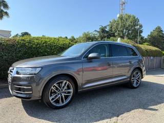 AUDI Q7 usata, con Boardcomputer