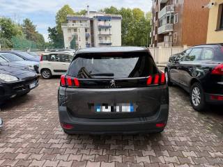PEUGEOT 5008 usata, con Alzacristalli elettrici