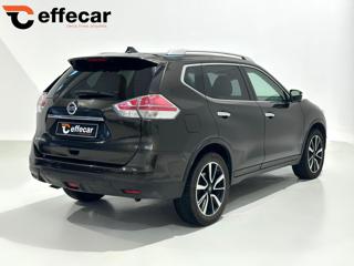 NISSAN X-Trail usata, con Autoradio